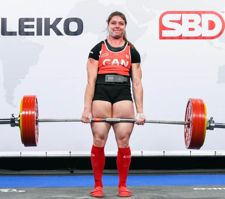 Jessica Buettner Deadlifting